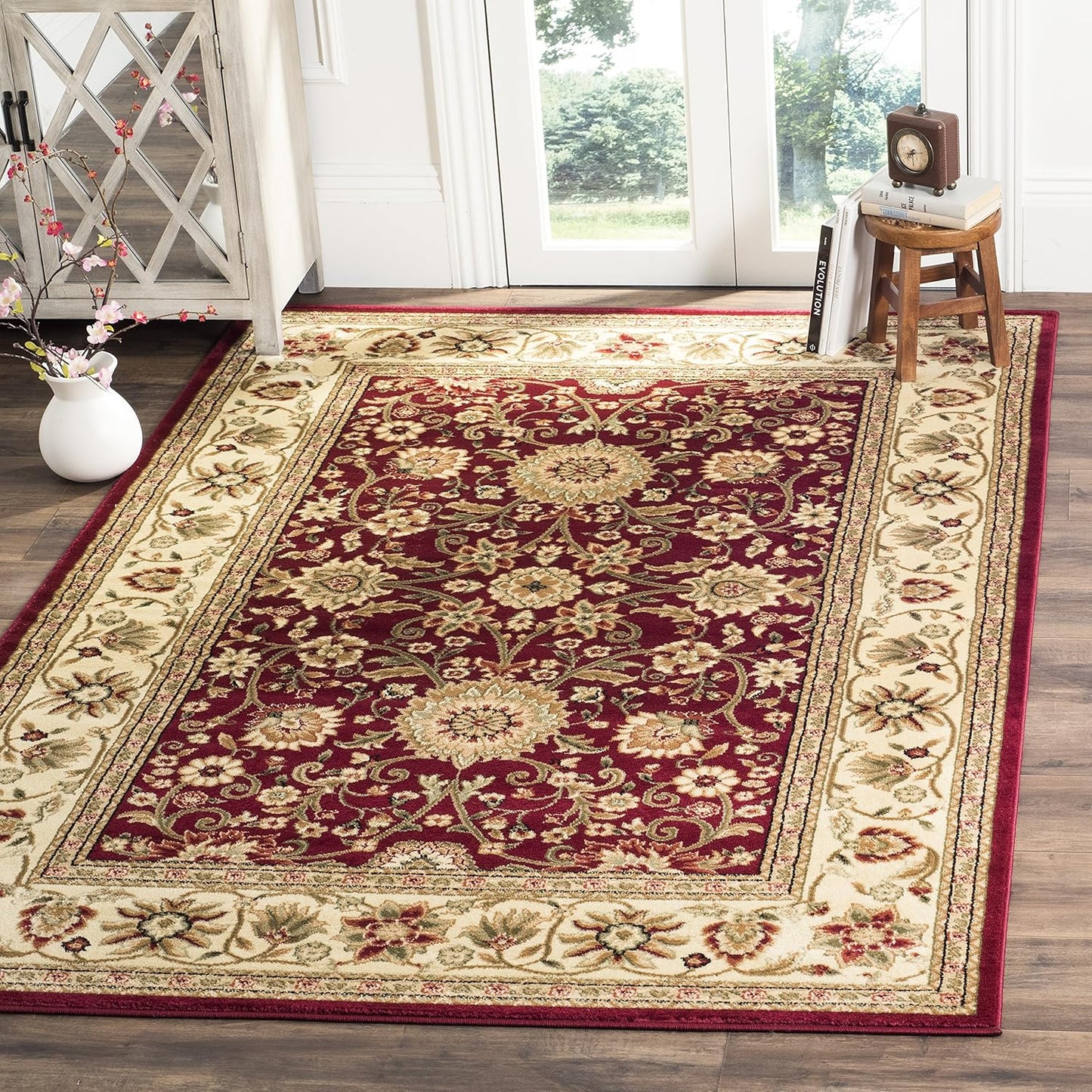 SAFAVIEH Lyndhurst Collection Area Rug - 9' x 12', Ivory & Rust, Traditional Oriental Design, Non-Shedding & Easy Care, Ideal for High Traffic Areas in Living Room, Bedroom (LNH212R)