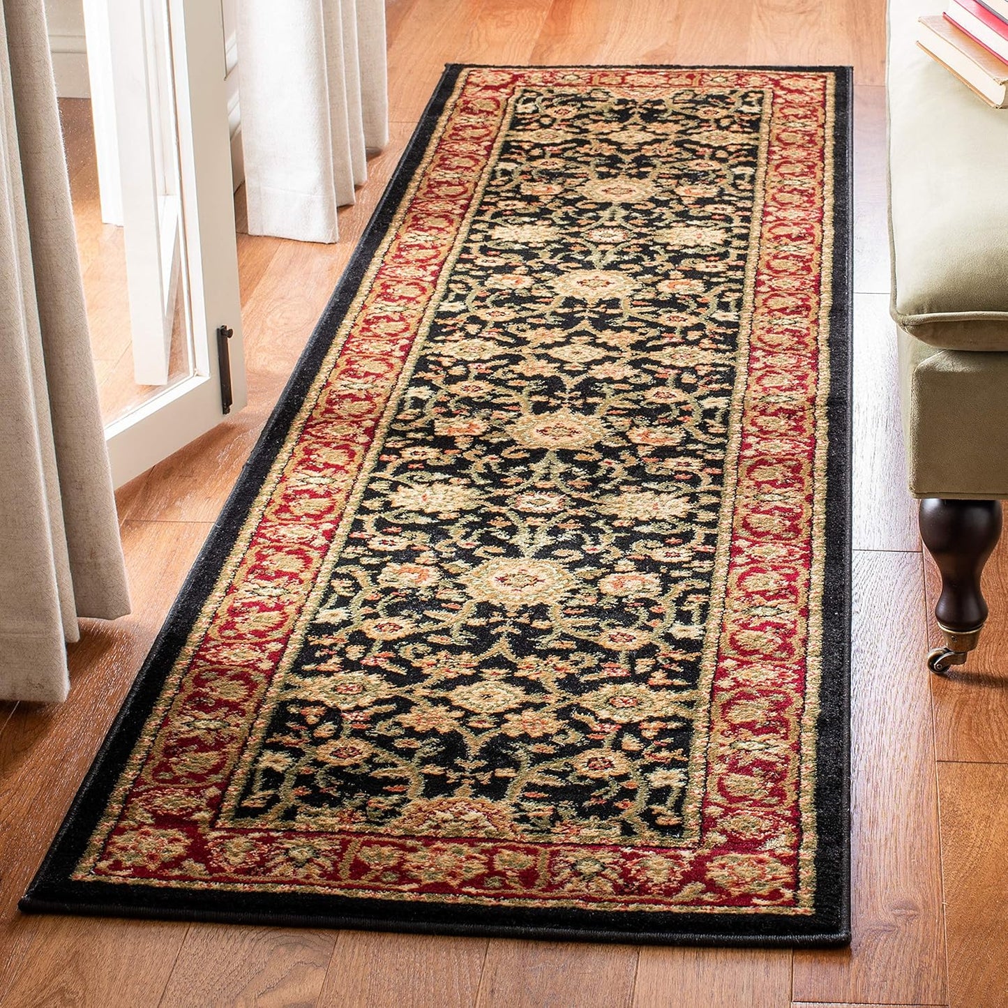 SAFAVIEH Lyndhurst Collection Area Rug - 9' x 12', Ivory & Rust, Traditional Oriental Design, Non-Shedding & Easy Care, Ideal for High Traffic Areas in Living Room, Bedroom (LNH212R)