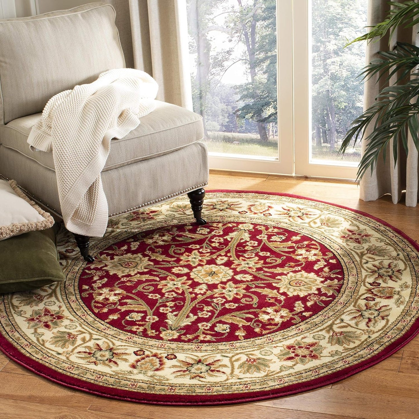 SAFAVIEH Lyndhurst Collection Area Rug - 9' x 12', Ivory & Rust, Traditional Oriental Design, Non-Shedding & Easy Care, Ideal for High Traffic Areas in Living Room, Bedroom (LNH212R)